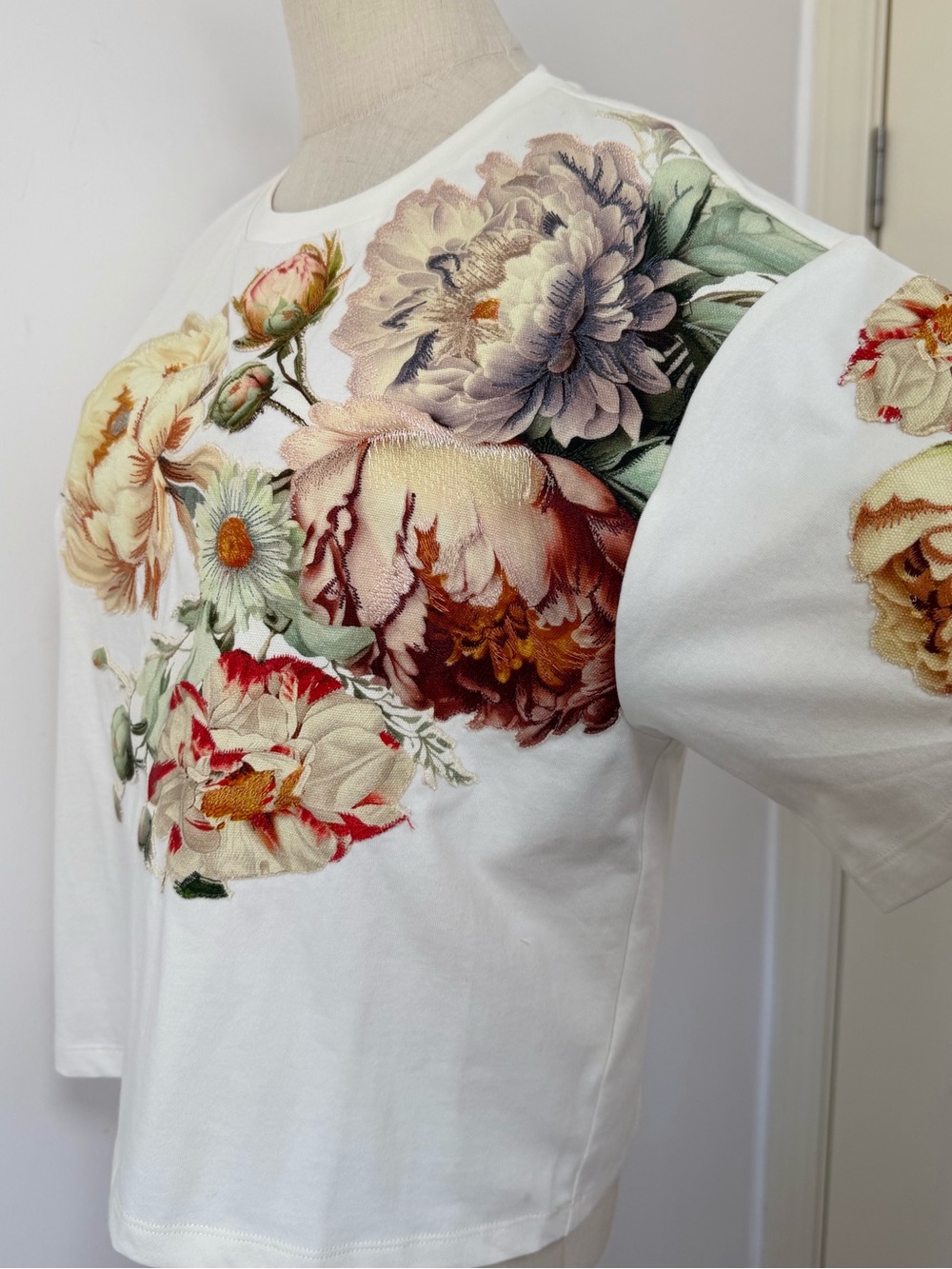 ALICE & OLIVE Evan Appliqué Oversize T-Shirt, XS S M L - Picture 8 of 8